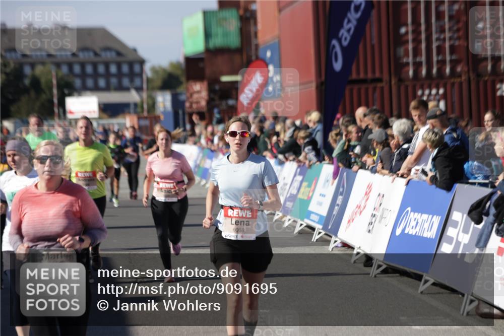 03.10.2025 - Köhlbrandbrückenlauf Jannik Wohlers http://msf.ph/oto/9091695 03.10.2025 13:19:53 Ziel 4376, 4539, 5047, 5059, 5148, 5647, 5648, 5656, 5657, 5658, 5704, 5841, 6068, 6414, 6509, 6567, 6568, 6660, 6663, 6730 meine-sportfotos.de