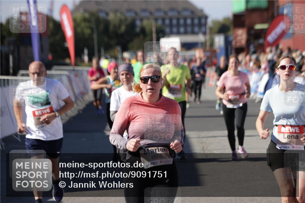 03.10.2025 - Köhlbrandbrückenlauf Jannik Wohlers http://msf.ph/oto/9091751 03.10.2025 13:19:54 Ziel 4376, 4539, 4721, 5047, 5059, 5656, 5657, 5658, 5704, 5841, 6068, 6414, 6509, 6567, 6568, 6660, 6663, 6730 meine-sportfotos.de