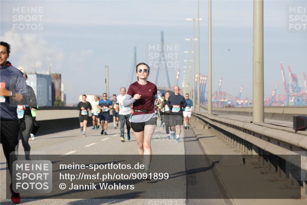 03.10.2025 - Köhlbrandbrückenlauf Jannik Wohlers http://msf.ph/oto/9091899 03.10.2025 09:59:42 Position 3  meine-sportfotos.de