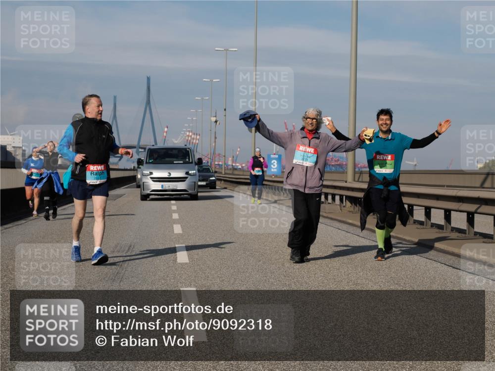 03.10.2025 - Köhlbrandbrückenlauf Fabian Wolf http://msf.ph/oto/9092318 03.10.2025 10:28:14 Position 3 3195, 3 meine-sportfotos.de