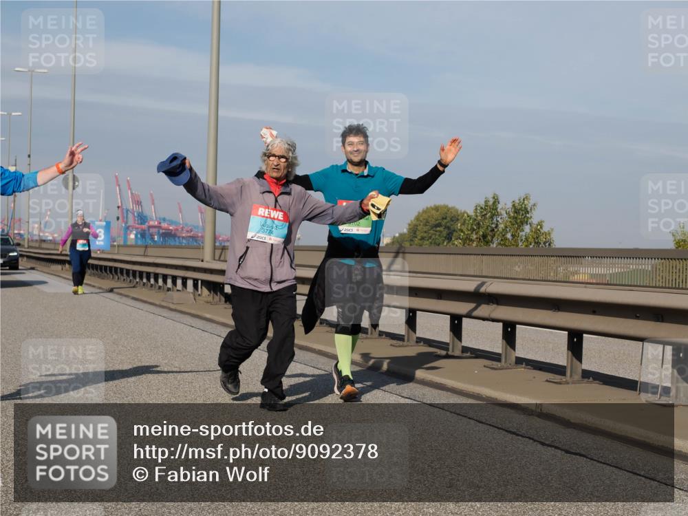 03.10.2025 - Köhlbrandbrückenlauf Fabian Wolf http://msf.ph/oto/9092378 03.10.2025 10:28:15 Position 3 3774, 702 meine-sportfotos.de