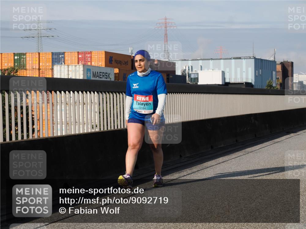 03.10.2025 - Köhlbrandbrückenlauf Fabian Wolf http://msf.ph/oto/9092719 03.10.2025 10:28:23 Position 3 3184 meine-sportfotos.de