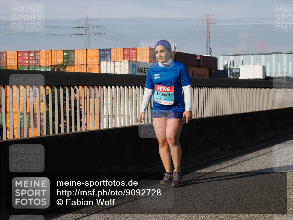 03.10.2025 - Köhlbrandbrückenlauf Fabian Wolf http://msf.ph/oto/9092728 03.10.2025 10:28:23 Position 3 3184 meine-sportfotos.de