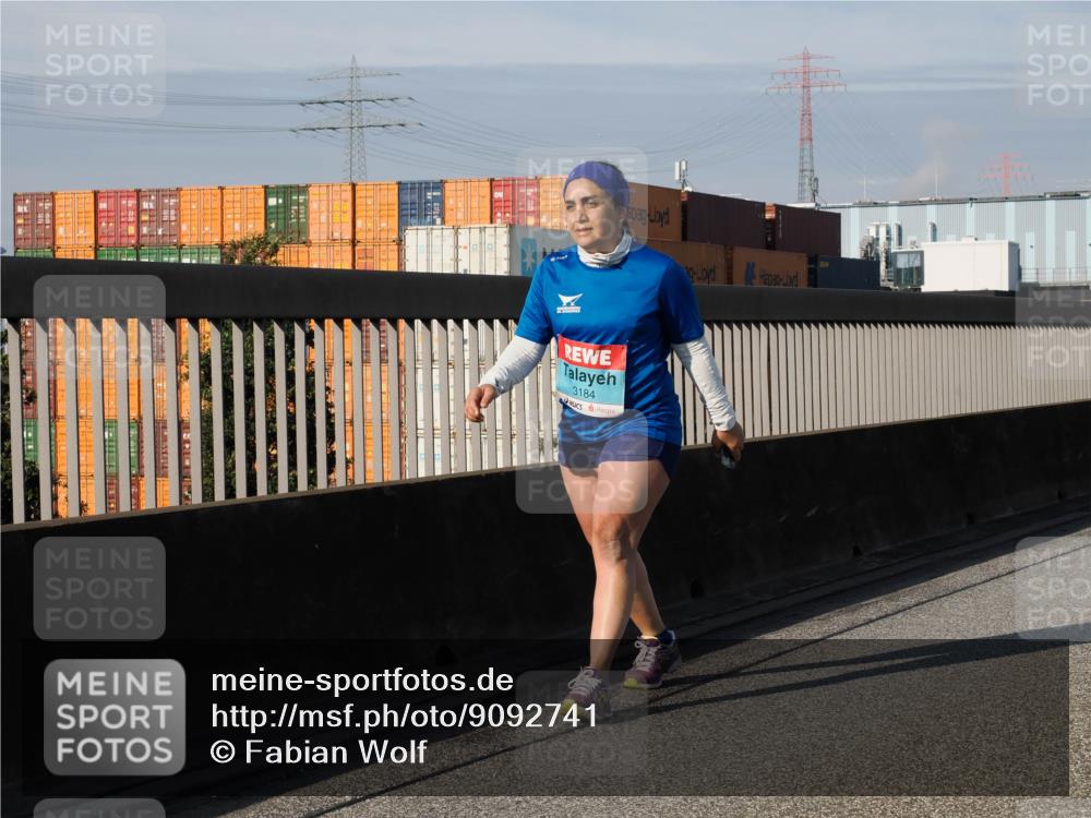 03.10.2025 - Köhlbrandbrückenlauf Fabian Wolf http://msf.ph/oto/9092741 03.10.2025 10:28:23 Position 3 3184 meine-sportfotos.de