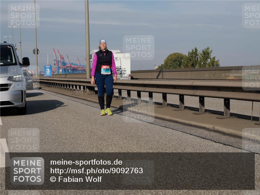 03.10.2025 - Köhlbrandbrückenlauf Fabian Wolf http://msf.ph/oto/9092763 03.10.2025 10:28:25 Position 3 33 meine-sportfotos.de