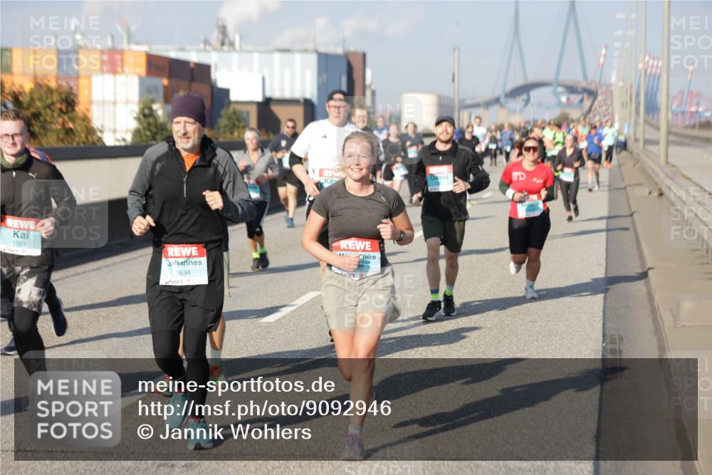 03.10.2025 - Köhlbrandbrückenlauf Jannik Wohlers http://msf.ph/oto/9092946 03.10.2025 10:00:17 Position 3 1551, 1634 meine-sportfotos.de