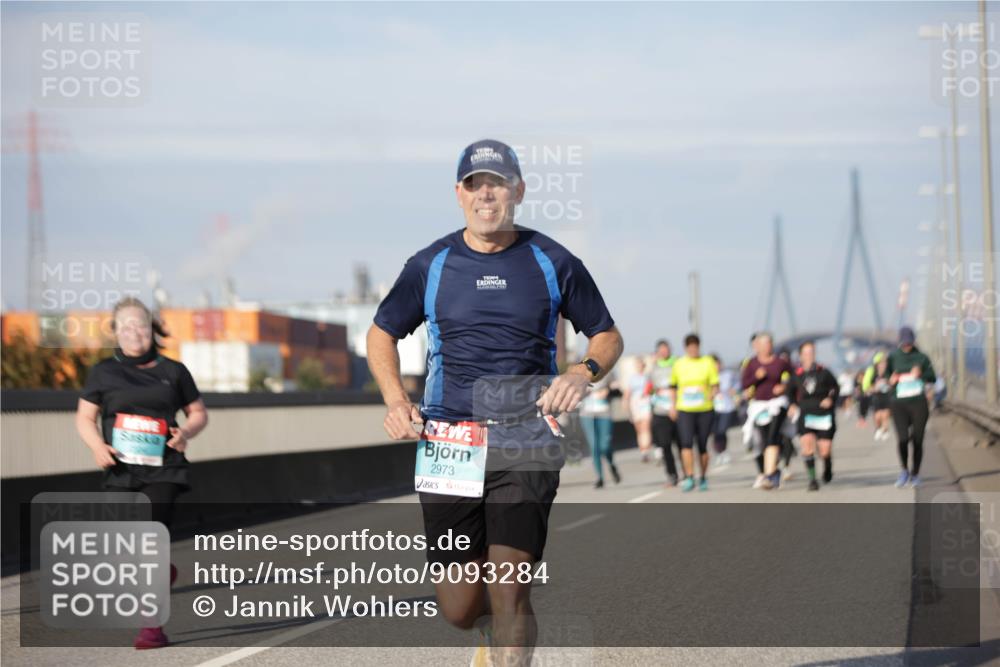 03.10.2025 - Köhlbrandbrückenlauf Jannik Wohlers http://msf.ph/oto/9093284 03.10.2025 10:12:01 Position 3 2973 meine-sportfotos.de