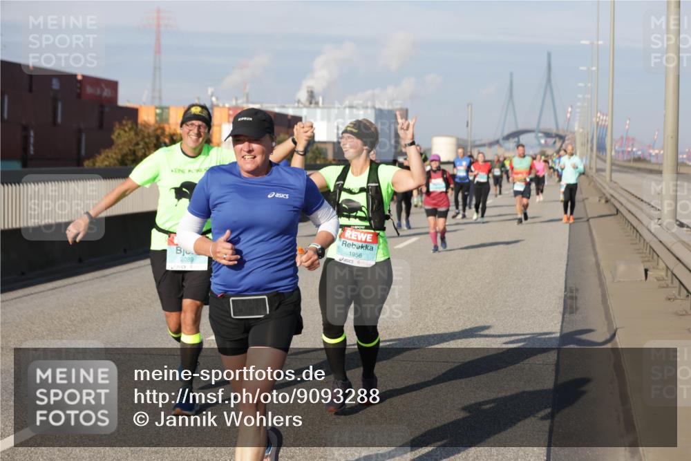 03.10.2025 - Köhlbrandbrückenlauf Jannik Wohlers http://msf.ph/oto/9093288 03.10.2025 10:00:33 Position 3 2089, 1956 meine-sportfotos.de
