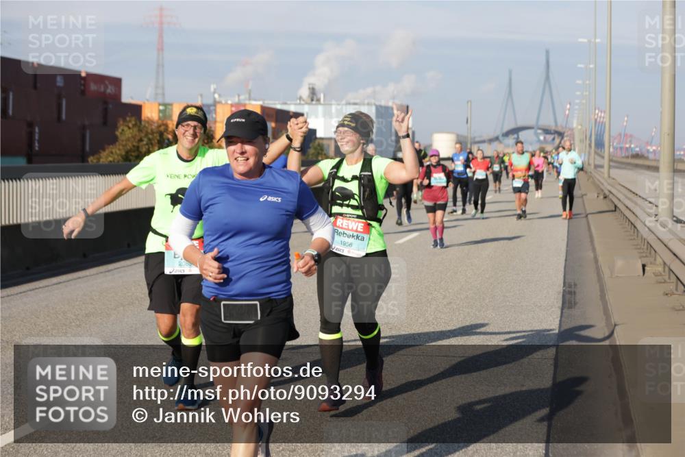03.10.2025 - Köhlbrandbrückenlauf Jannik Wohlers http://msf.ph/oto/9093294 03.10.2025 10:00:33 Position 3 1956, 2089 meine-sportfotos.de