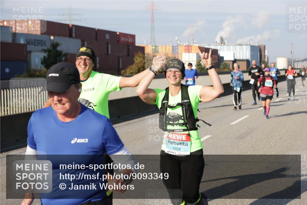 03.10.2025 - Köhlbrandbrückenlauf Jannik Wohlers http://msf.ph/oto/9093349 03.10.2025 10:00:34 Position 3 1956 meine-sportfotos.de