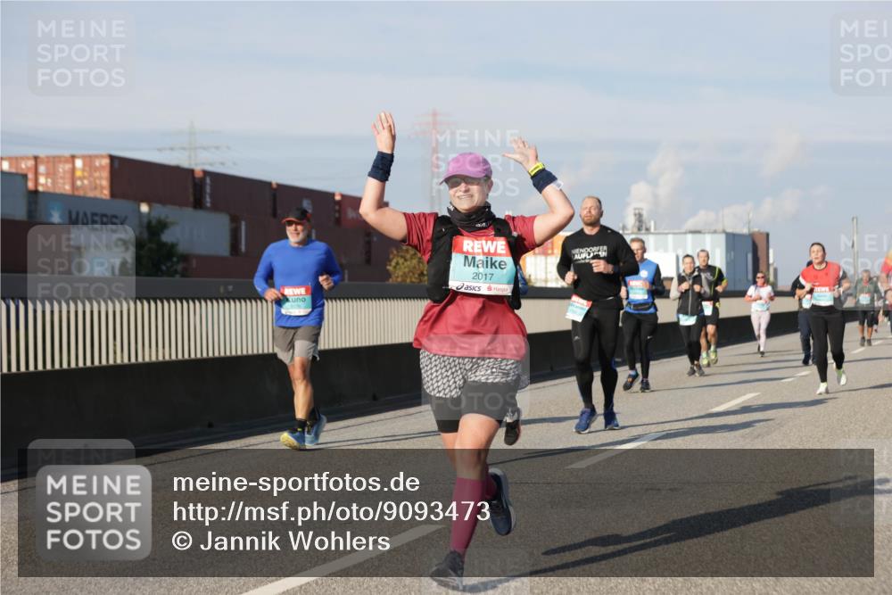03.10.2025 - Köhlbrandbrückenlauf Jannik Wohlers http://msf.ph/oto/9093473 03.10.2025 10:00:37 Position 3 2017, 17 meine-sportfotos.de