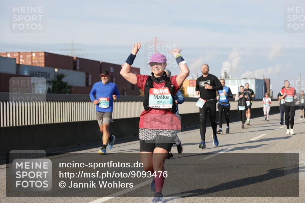 03.10.2025 - Köhlbrandbrückenlauf Jannik Wohlers http://msf.ph/oto/9093476 03.10.2025 10:00:37 Position 3 2017 meine-sportfotos.de