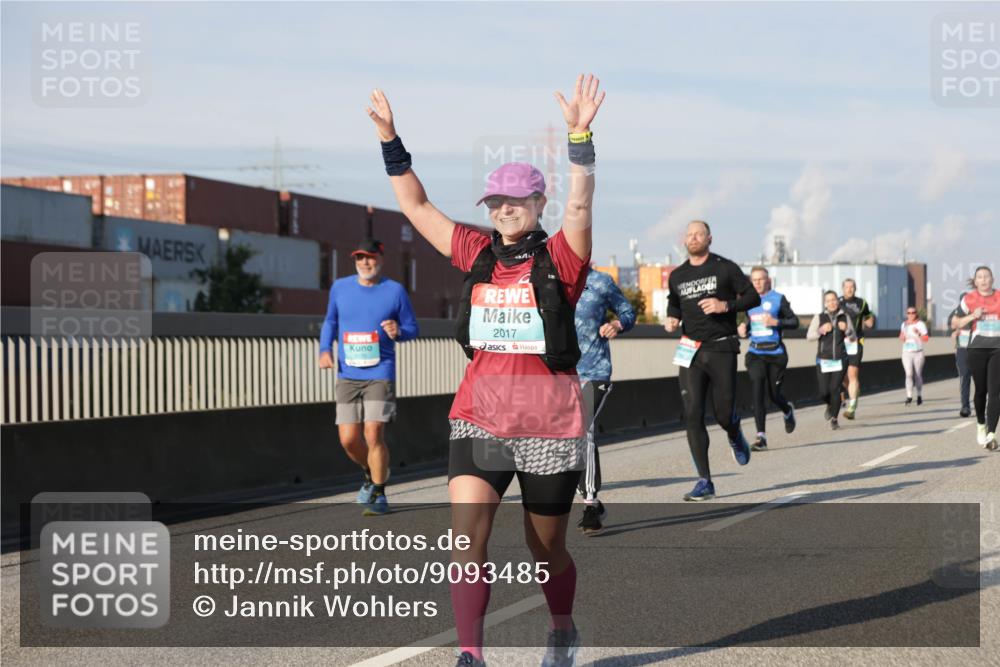 03.10.2025 - Köhlbrandbrückenlauf Jannik Wohlers http://msf.ph/oto/9093485 03.10.2025 10:00:37 Position 3 2017 meine-sportfotos.de