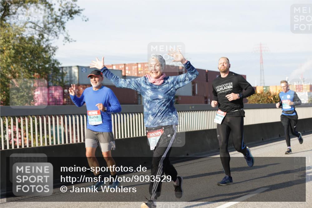 03.10.2025 - Köhlbrandbrückenlauf Jannik Wohlers http://msf.ph/oto/9093529 03.10.2025 10:00:39 Position 3 3176, 17, 1785 meine-sportfotos.de