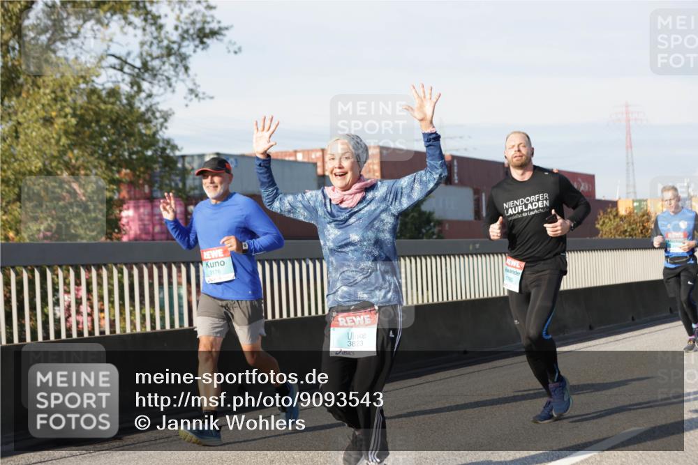 03.10.2025 - Köhlbrandbrückenlauf Jannik Wohlers http://msf.ph/oto/9093543 03.10.2025 10:00:39 Position 3 3176, 3823 meine-sportfotos.de