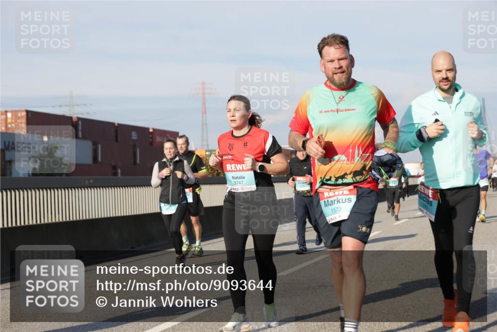 03.10.2025 - Köhlbrandbrückenlauf Jannik Wohlers http://msf.ph/oto/9093644 03.10.2025 10:00:42 Position 3 3747, 20, 25, 1573, 1283 meine-sportfotos.de
