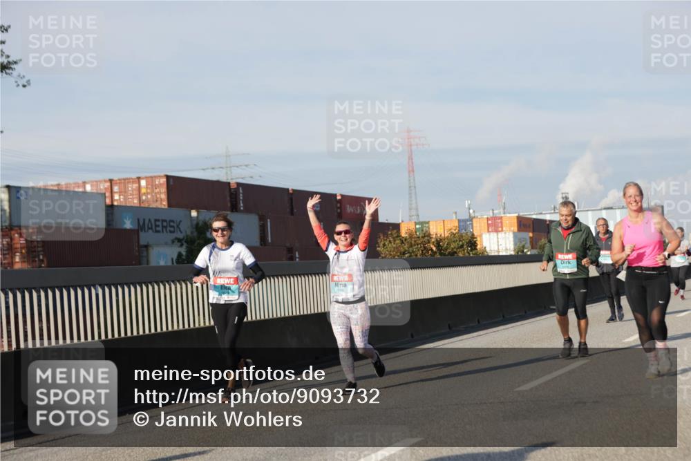 03.10.2025 - Köhlbrandbrückenlauf Jannik Wohlers http://msf.ph/oto/9093732 03.10.2025 10:00:45 Position 3  meine-sportfotos.de