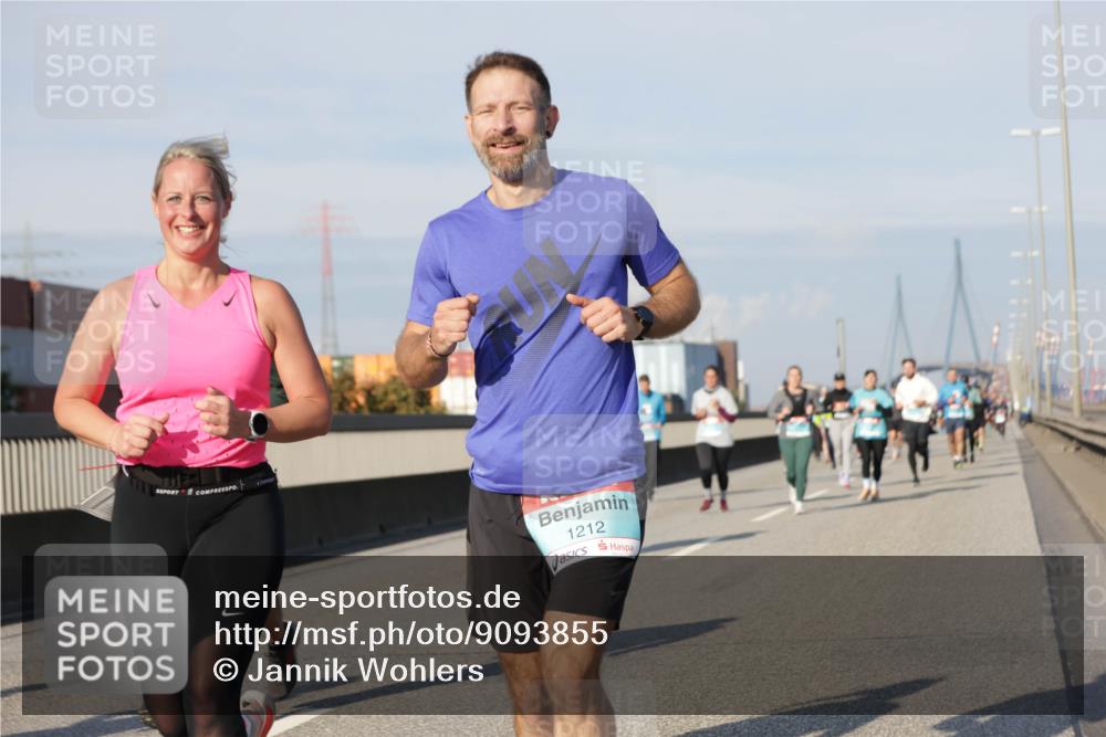 03.10.2025 - Köhlbrandbrückenlauf Jannik Wohlers http://msf.ph/oto/9093855 03.10.2025 10:00:48 Position 3 1212 meine-sportfotos.de