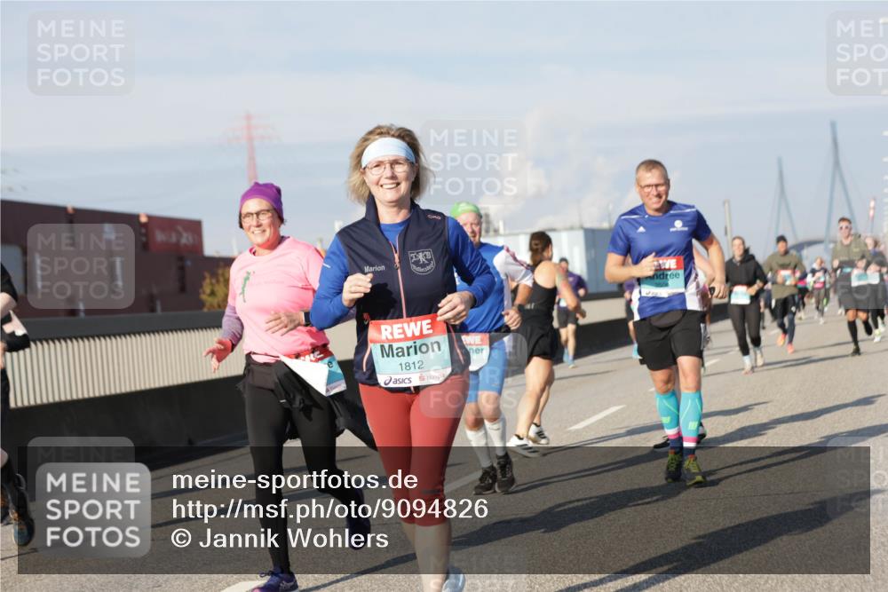 03.10.2025 - Köhlbrandbrückenlauf Jannik Wohlers http://msf.ph/oto/9094826 03.10.2025 10:01:14 Position 3 1812 meine-sportfotos.de