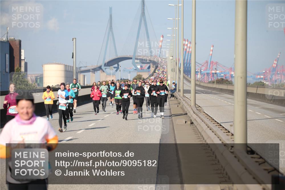 03.10.2025 - Köhlbrandbrückenlauf Jannik Wohlers http://msf.ph/oto/9095182 03.10.2025 10:03:47 Position 3  meine-sportfotos.de