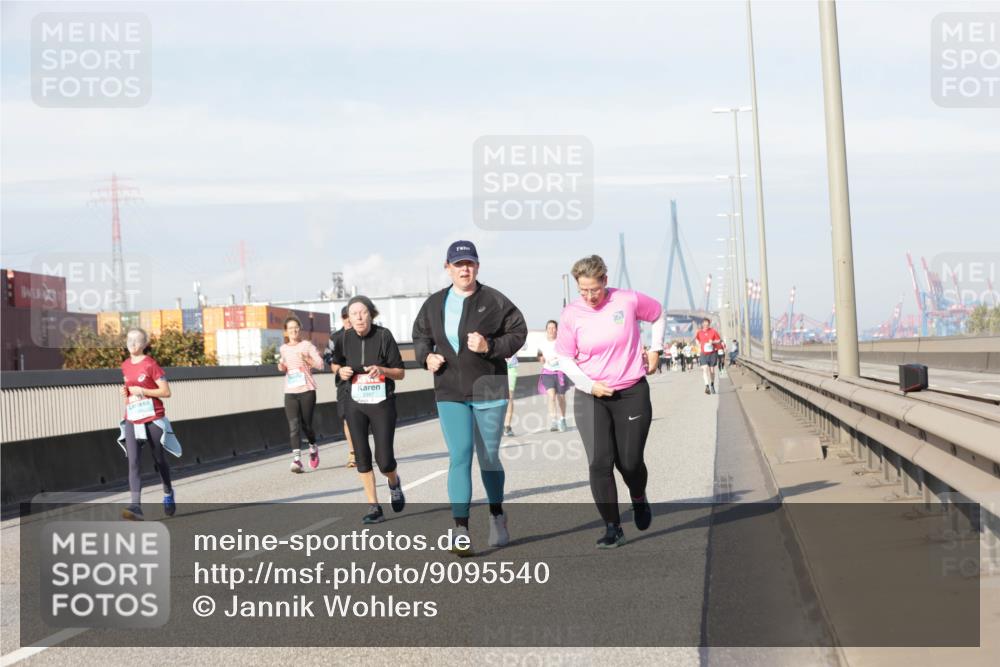 03.10.2025 - Köhlbrandbrückenlauf Jannik Wohlers http://msf.ph/oto/9095540 03.10.2025 10:13:47 Position 3  meine-sportfotos.de