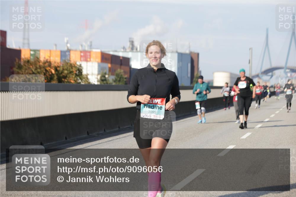 03.10.2025 - Köhlbrandbrückenlauf Jannik Wohlers http://msf.ph/oto/9096056 03.10.2025 10:17:05 Position 3 3095 meine-sportfotos.de