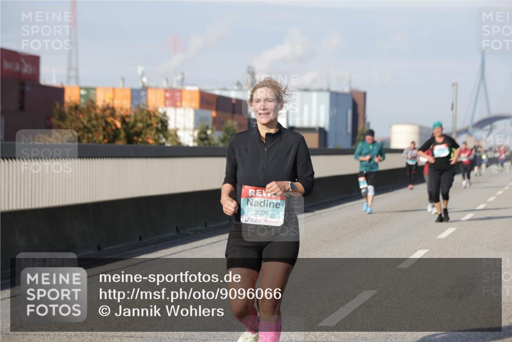 03.10.2025 - Köhlbrandbrückenlauf Jannik Wohlers http://msf.ph/oto/9096066 03.10.2025 10:17:05 Position 3 3095 meine-sportfotos.de