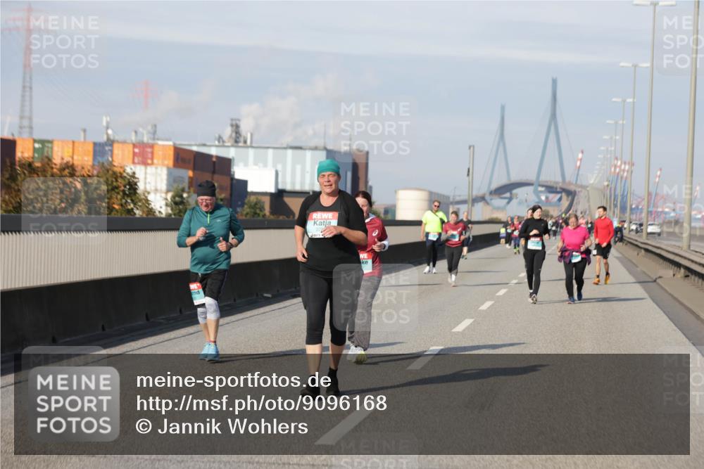 03.10.2025 - Köhlbrandbrückenlauf Jannik Wohlers http://msf.ph/oto/9096168 03.10.2025 10:17:12 Position 3  meine-sportfotos.de