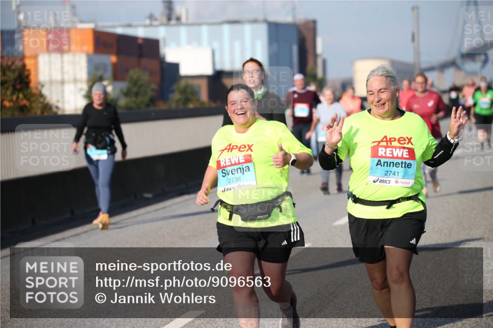 03.10.2025 - Köhlbrandbrückenlauf Jannik Wohlers http://msf.ph/oto/9096563 03.10.2025 10:14:55 Position 3 2738, 2741 meine-sportfotos.de