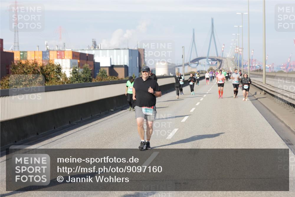 03.10.2025 - Köhlbrandbrückenlauf Jannik Wohlers http://msf.ph/oto/9097160 03.10.2025 10:17:50 Position 3 1518 meine-sportfotos.de