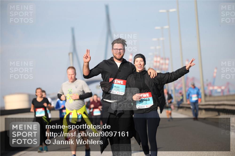 03.10.2025 - Köhlbrandbrückenlauf Jannik Wohlers http://msf.ph/oto/9097161 03.10.2025 10:15:50 Position 3 3733, 2771 meine-sportfotos.de