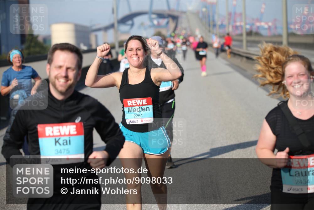 03.10.2025 - Köhlbrandbrückenlauf Jannik Wohlers http://msf.ph/oto/9098033 03.10.2025 10:16:46 Position 3 3475, 2261, 2434 meine-sportfotos.de