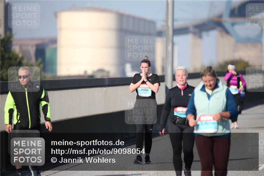 03.10.2025 - Köhlbrandbrückenlauf Jannik Wohlers http://msf.ph/oto/9098054 03.10.2025 10:19:37 Position 3 2723 meine-sportfotos.de