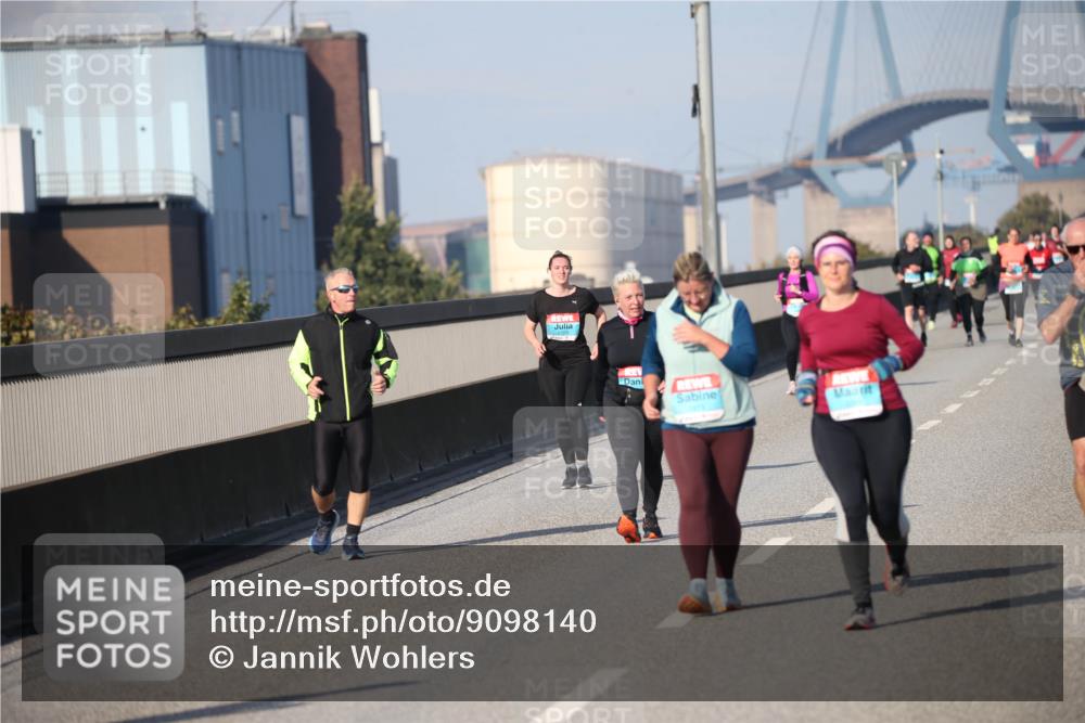 03.10.2025 - Köhlbrandbrückenlauf Jannik Wohlers http://msf.ph/oto/9098140 03.10.2025 10:19:42 Position 3  meine-sportfotos.de