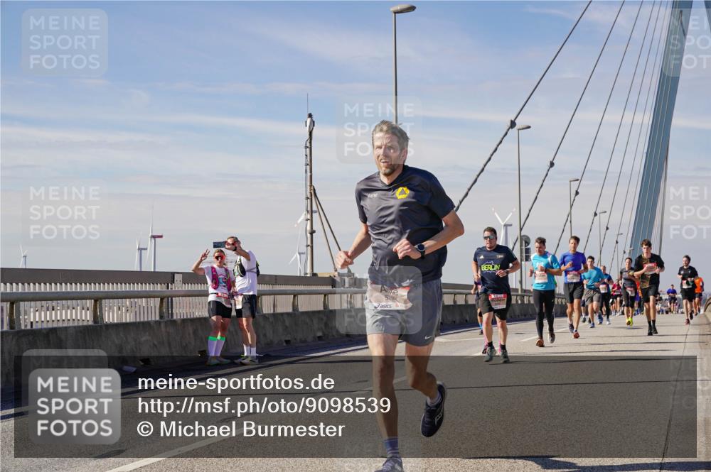 03.10.2025 - Köhlbrandbrückenlauf Michael Burmester http://msf.ph/oto/9098539 03.10.2025 12:44:58 Position 2  meine-sportfotos.de