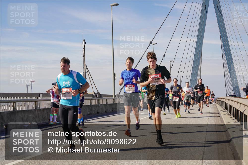 03.10.2025 - Köhlbrandbrückenlauf Michael Burmester http://msf.ph/oto/9098622 03.10.2025 12:45:03 Position 2 6534, 5563 meine-sportfotos.de