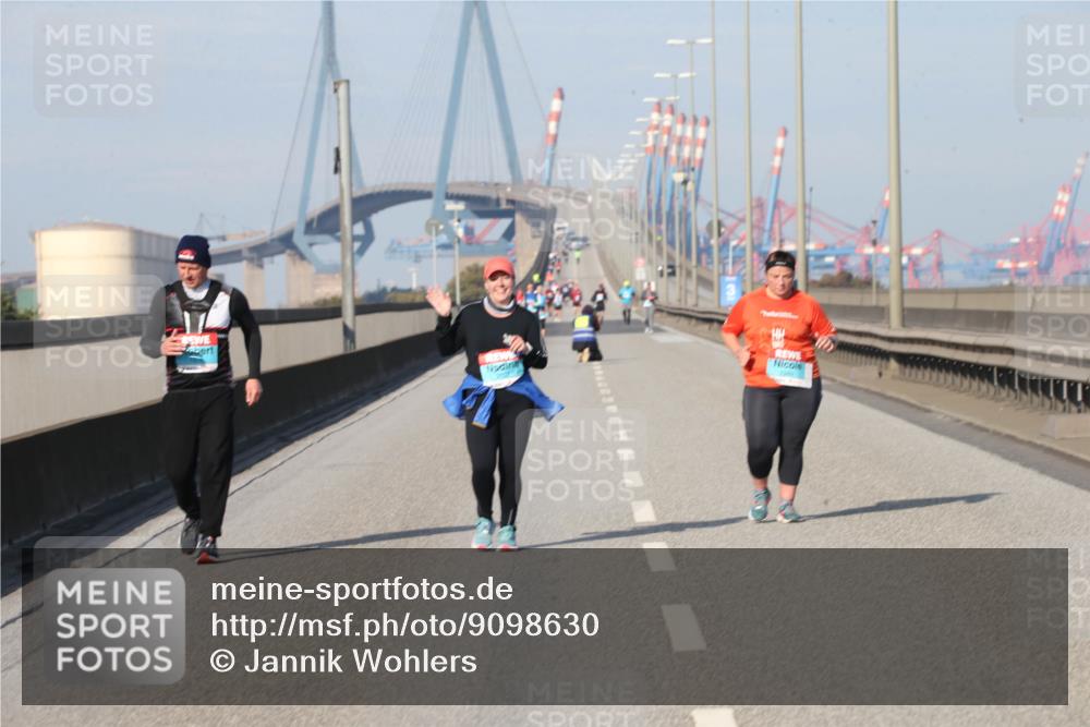 03.10.2025 - Köhlbrandbrückenlauf Jannik Wohlers http://msf.ph/oto/9098630 03.10.2025 10:23:10 Position 3  meine-sportfotos.de