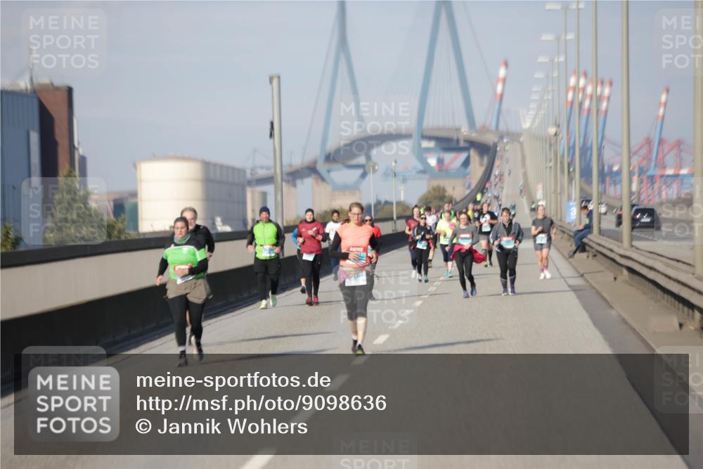 03.10.2025 - Köhlbrandbrückenlauf Jannik Wohlers http://msf.ph/oto/9098636 03.10.2025 10:20:10 Position 3  meine-sportfotos.de