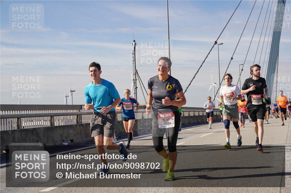 03.10.2025 - Köhlbrandbrückenlauf Michael Burmester http://msf.ph/oto/9098702 03.10.2025 12:45:06 Position 2 5791 meine-sportfotos.de
