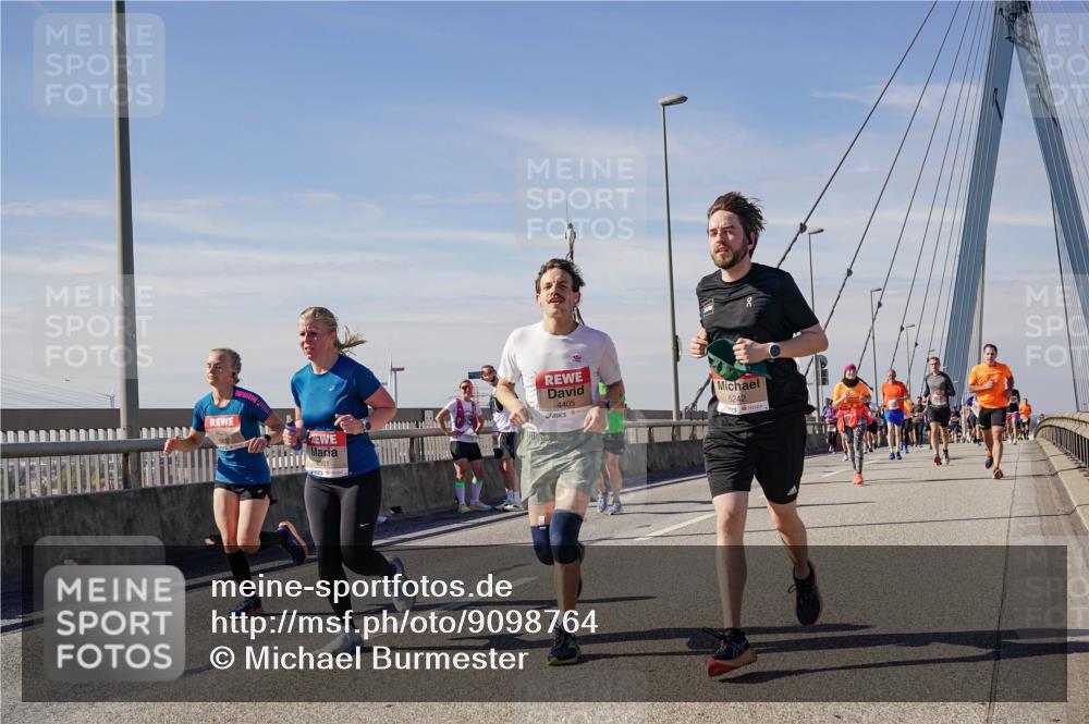 03.10.2025 - Köhlbrandbrückenlauf Michael Burmester http://msf.ph/oto/9098764 03.10.2025 12:45:08 Position 2 4405, 5242 meine-sportfotos.de