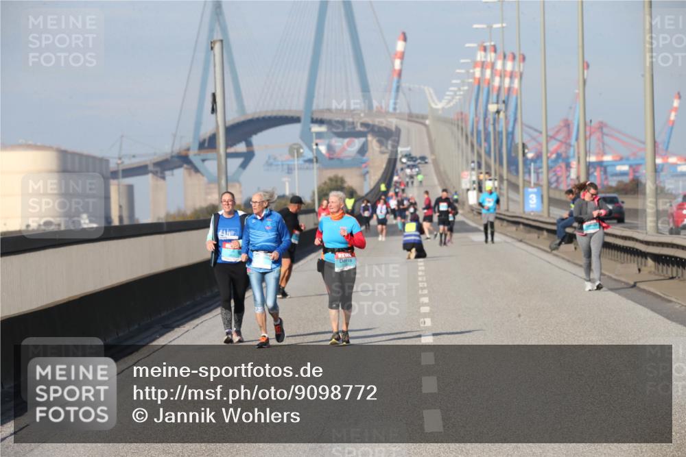 03.10.2025 - Köhlbrandbrückenlauf Jannik Wohlers http://msf.ph/oto/9098772 03.10.2025 10:23:59 Position 3  meine-sportfotos.de