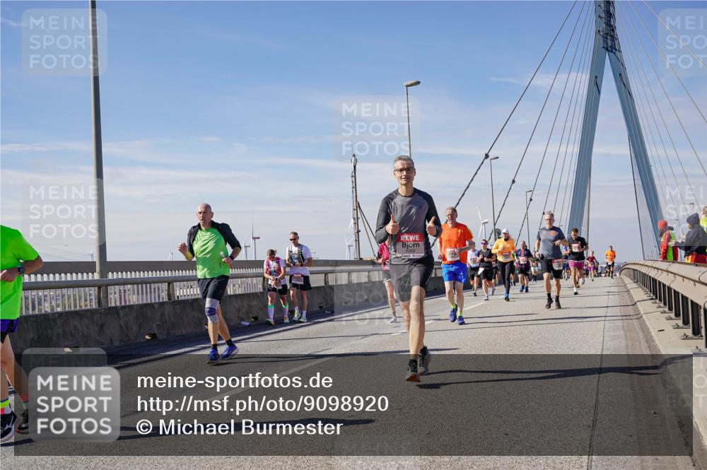 03.10.2025 - Köhlbrandbrückenlauf Michael Burmester http://msf.ph/oto/9098920 03.10.2025 12:45:15 Position 2  meine-sportfotos.de