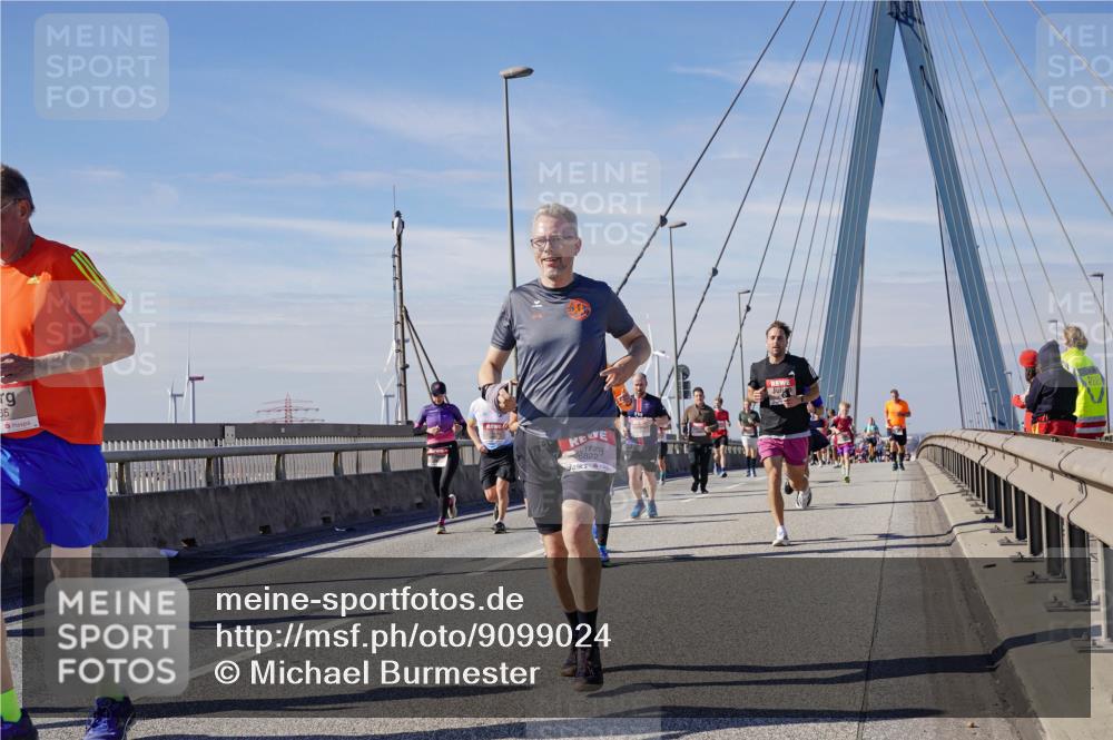 03.10.2025 - Köhlbrandbrückenlauf Michael Burmester http://msf.ph/oto/9099024 03.10.2025 12:45:18 Position 2 55, 6822 meine-sportfotos.de