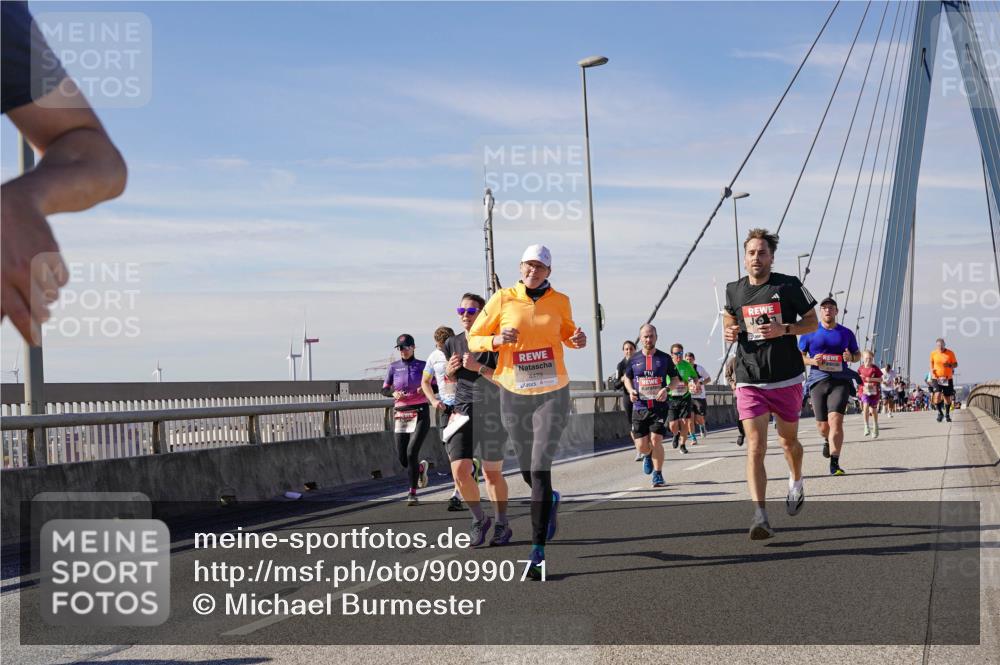 03.10.2025 - Köhlbrandbrückenlauf Michael Burmester http://msf.ph/oto/9099071 03.10.2025 12:45:19 Position 2 4479 meine-sportfotos.de