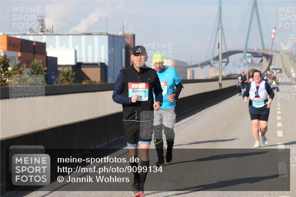 03.10.2025 - Köhlbrandbrückenlauf Jannik Wohlers http://msf.ph/oto/9099134 03.10.2025 10:25:02 Position 3  meine-sportfotos.de