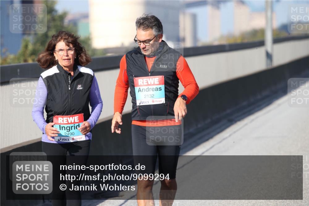 03.10.2025 - Köhlbrandbrückenlauf Jannik Wohlers http://msf.ph/oto/9099294 03.10.2025 10:25:38 Position 3 2490, 2132 meine-sportfotos.de
