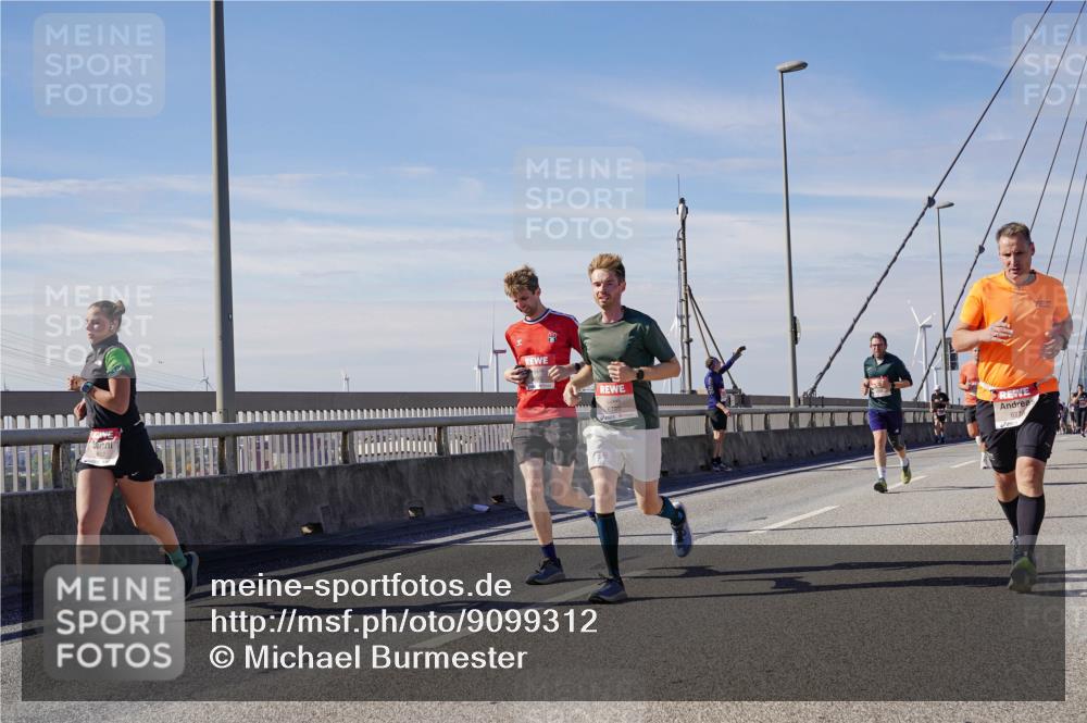 03.10.2025 - Köhlbrandbrückenlauf Michael Burmester http://msf.ph/oto/9099312 03.10.2025 12:45:28 Position 2 6799, 627 meine-sportfotos.de