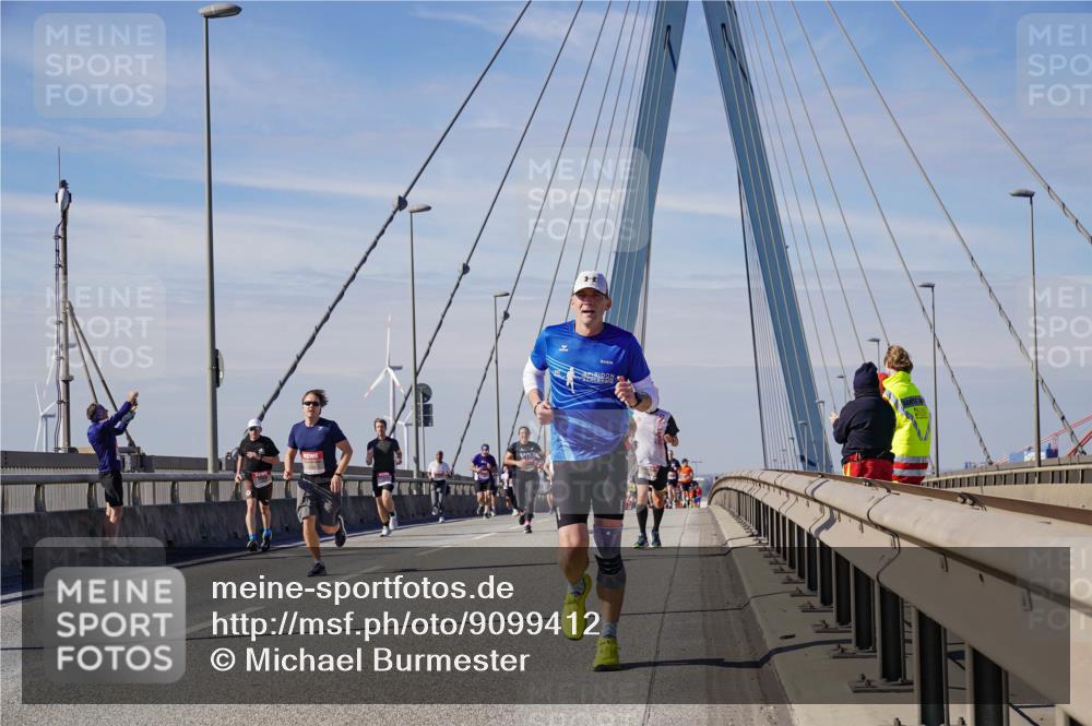 03.10.2025 - Köhlbrandbrückenlauf Michael Burmester http://msf.ph/oto/9099412 03.10.2025 12:45:34 Position 2  meine-sportfotos.de