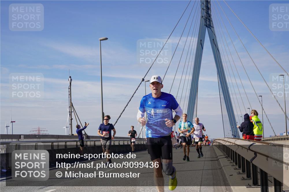 03.10.2025 - Köhlbrandbrückenlauf Michael Burmester http://msf.ph/oto/9099436 03.10.2025 12:45:35 Position 2  meine-sportfotos.de