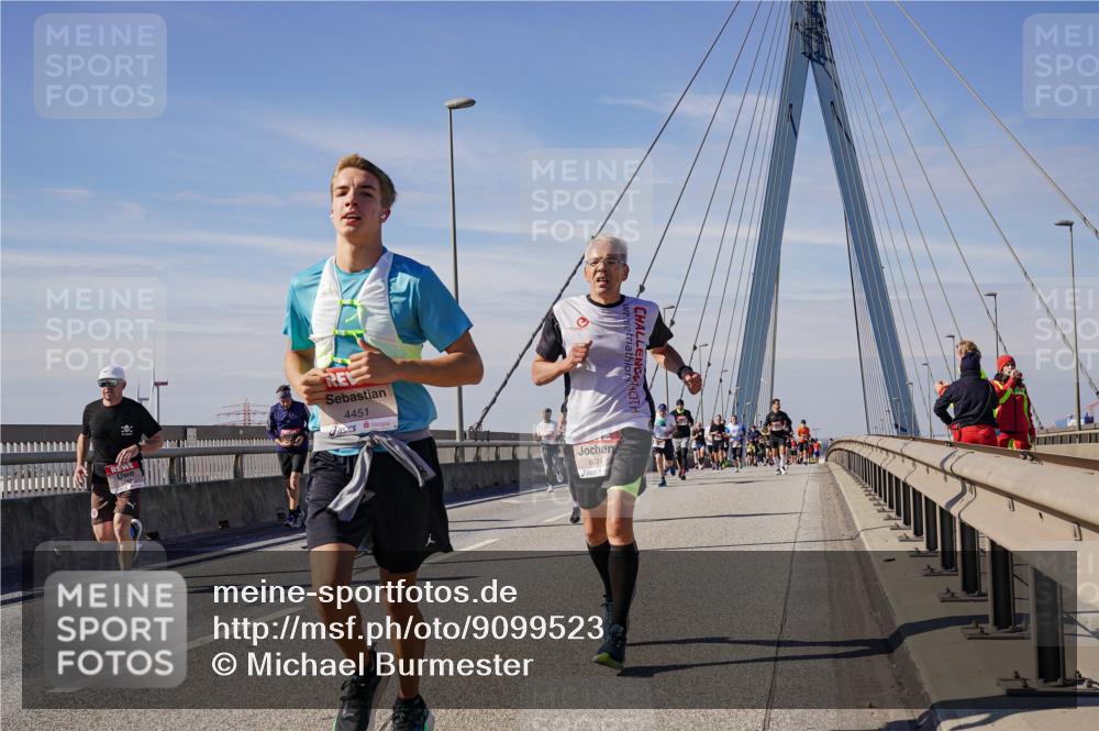03.10.2025 - Köhlbrandbrückenlauf Michael Burmester http://msf.ph/oto/9099523 03.10.2025 12:45:39 Position 2 4451, 6024 meine-sportfotos.de